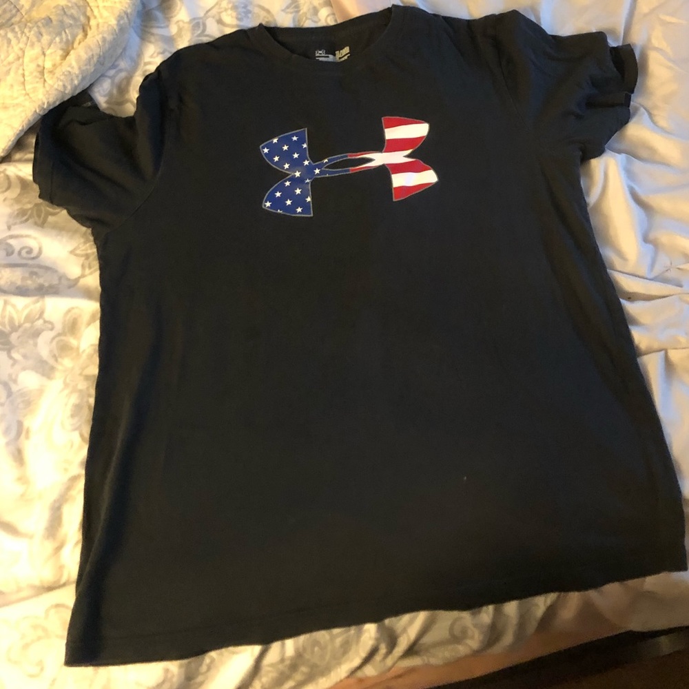 Under armour tee